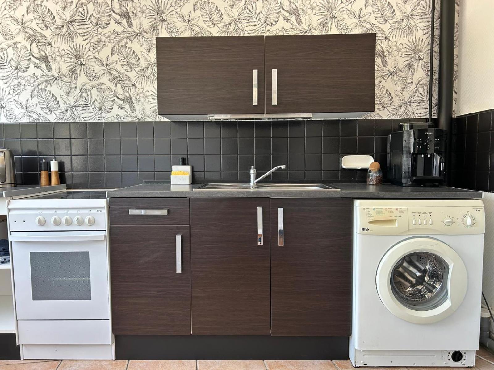 Studio Cosy De 30 M2 Au Coeur Des Thermes 호와야 외부 사진